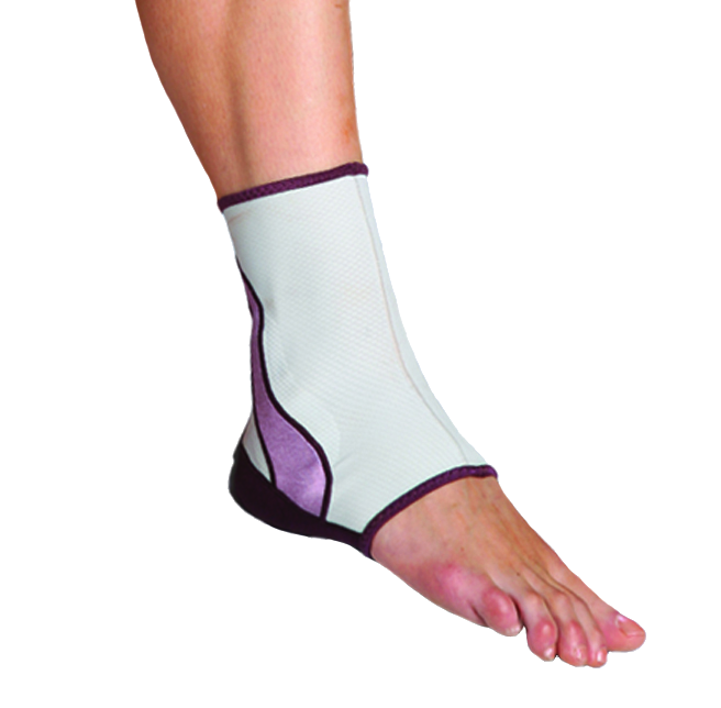 Mueller LifeCare Ankle Brace 4099 Damenfussbandage angezogen Brombeere